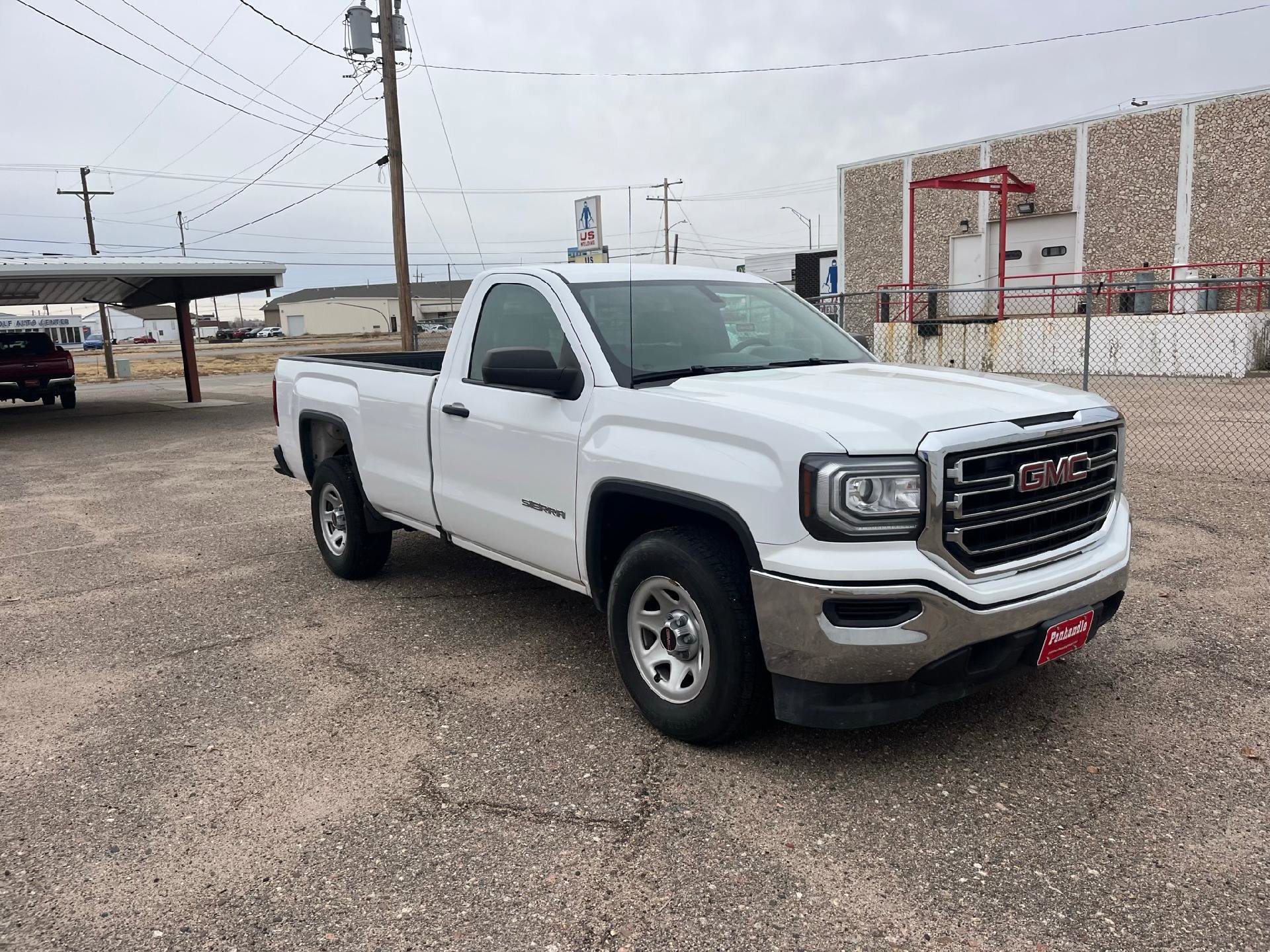 Used 2016 GMC Sierra 1500 2WD Regular Cab image 4