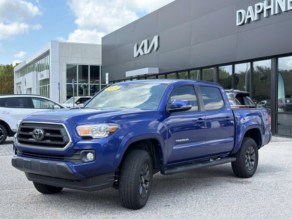 Used 2023 Toyota Tacoma SR5 AWD/4WD image 33