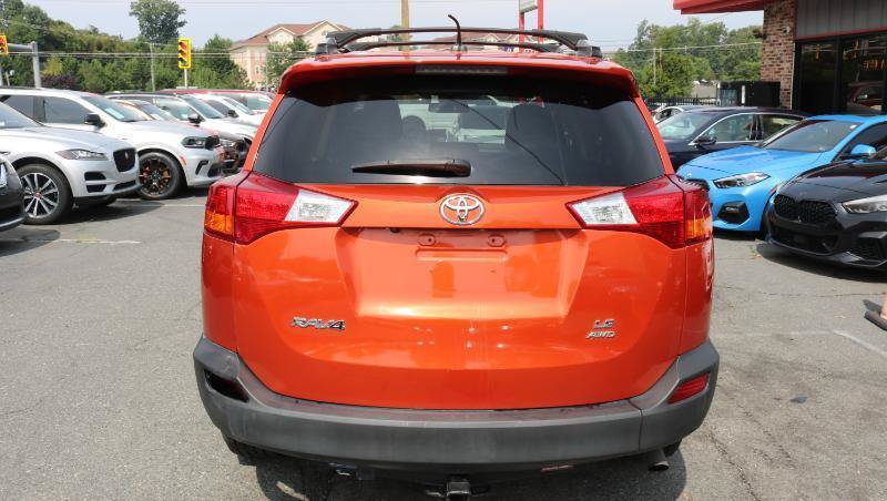 Used 2015 Toyota RAV4 LE AWD/4WD image 6