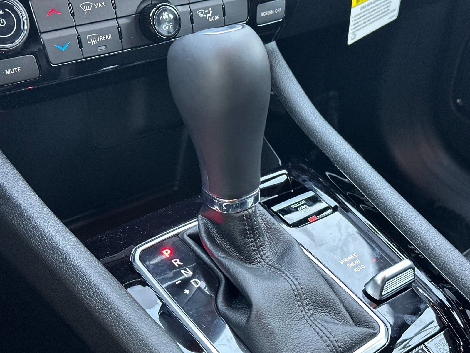 New 2026 Jeep Compass Latitude AWD/4WD image 20