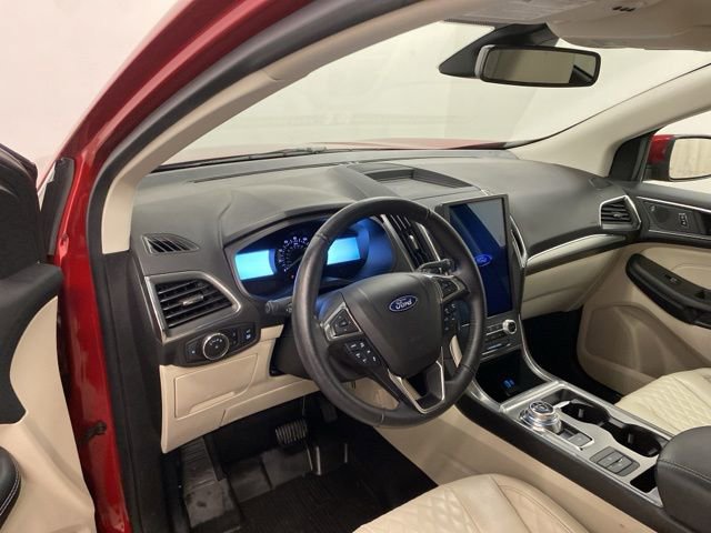 Used 2023 Ford Edge Titanium w/ Equipment Group 301A image 7