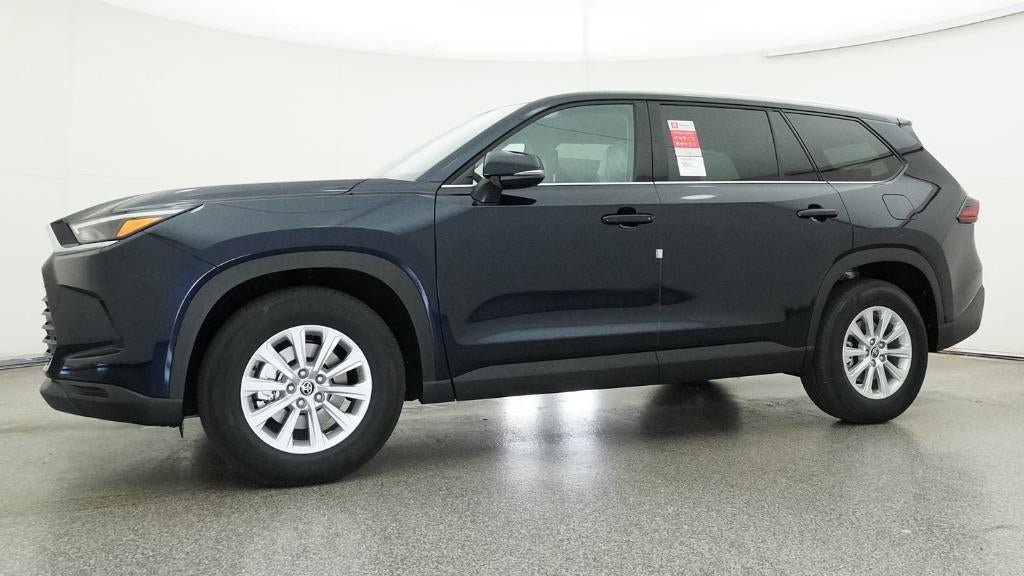 New 2026 Toyota Grand Highlander XLE FWD image 18