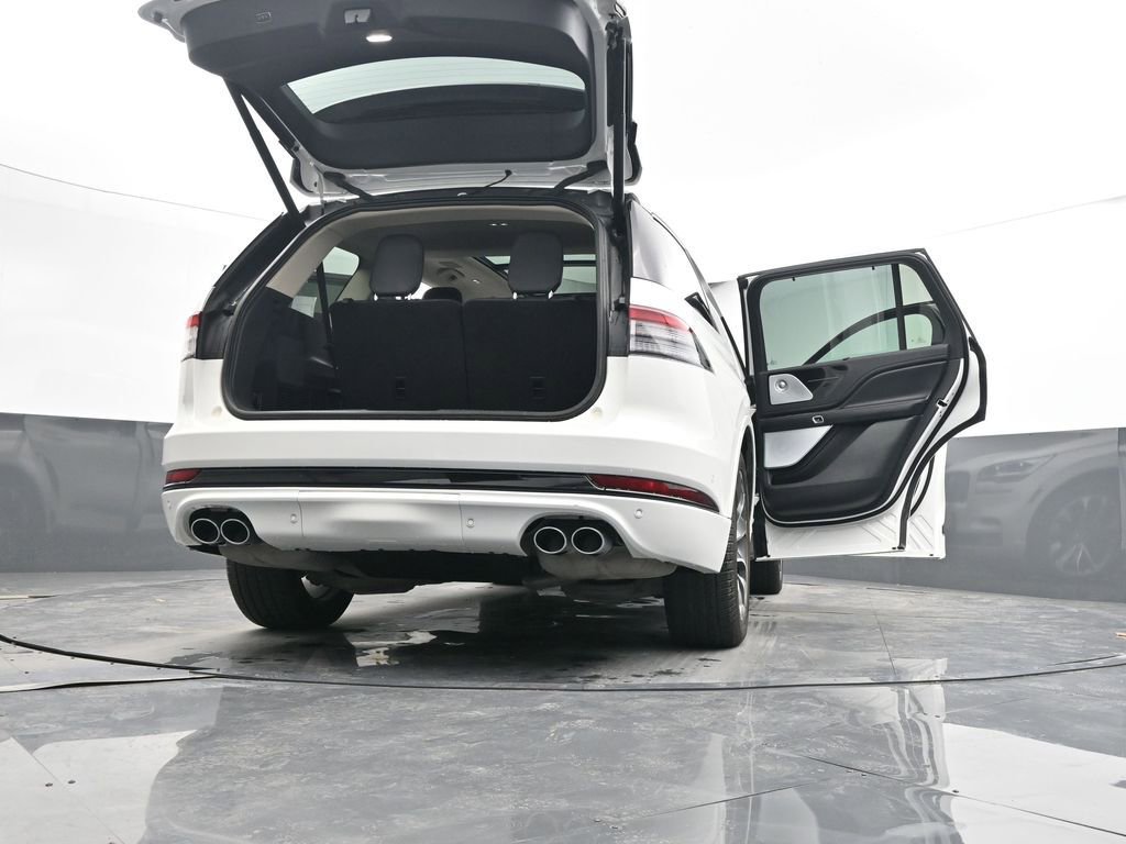 Used 2021 Lincoln Aviator Grand Touring w/ Equipment Group 302A image 79