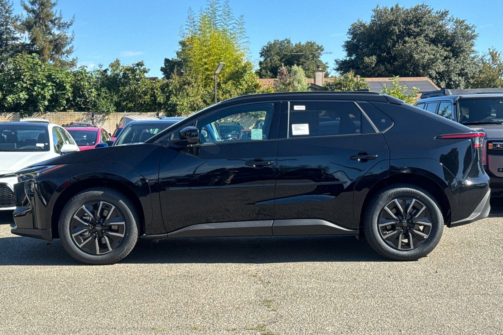 New 2026 Toyota bZ FWD image 6