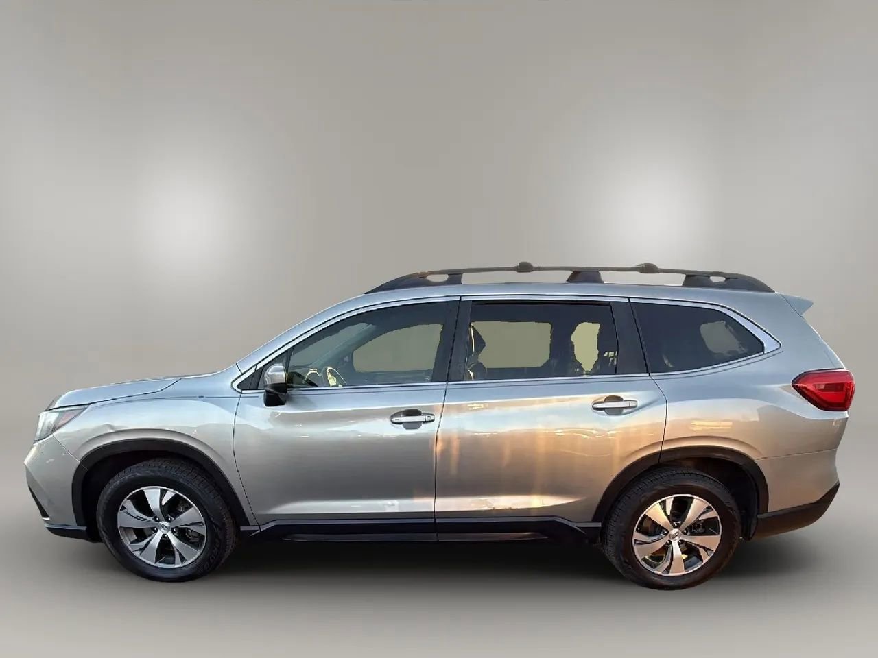 Used 2019 Subaru Ascent Premium w/ Popular Package #3 image 2