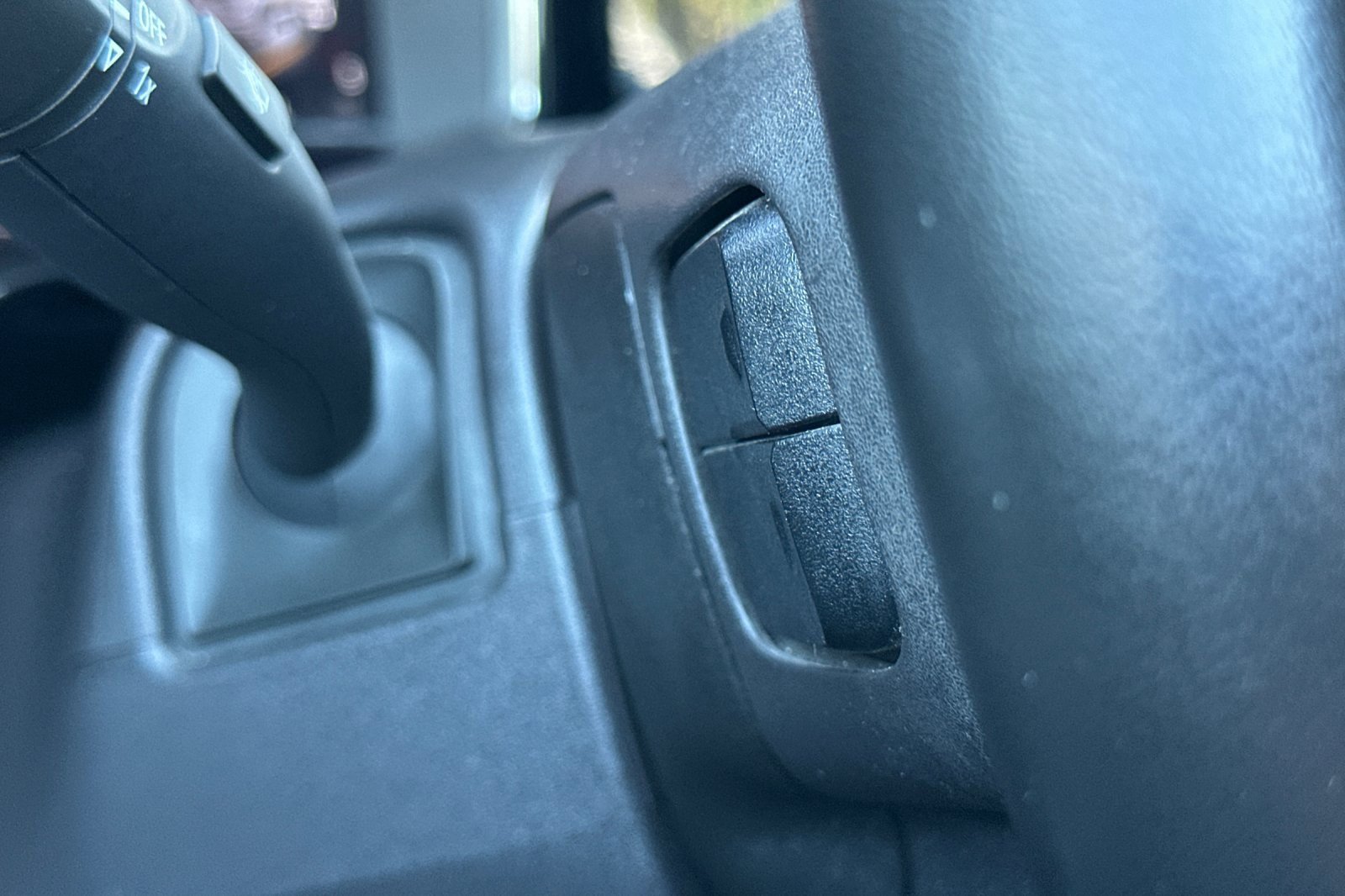 Used 2024 GMC Sierra 1500 SLT image 35