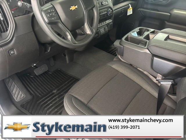 New 2026 Chevrolet Silverado 2500 Custom w/ Custom Value Package image 16