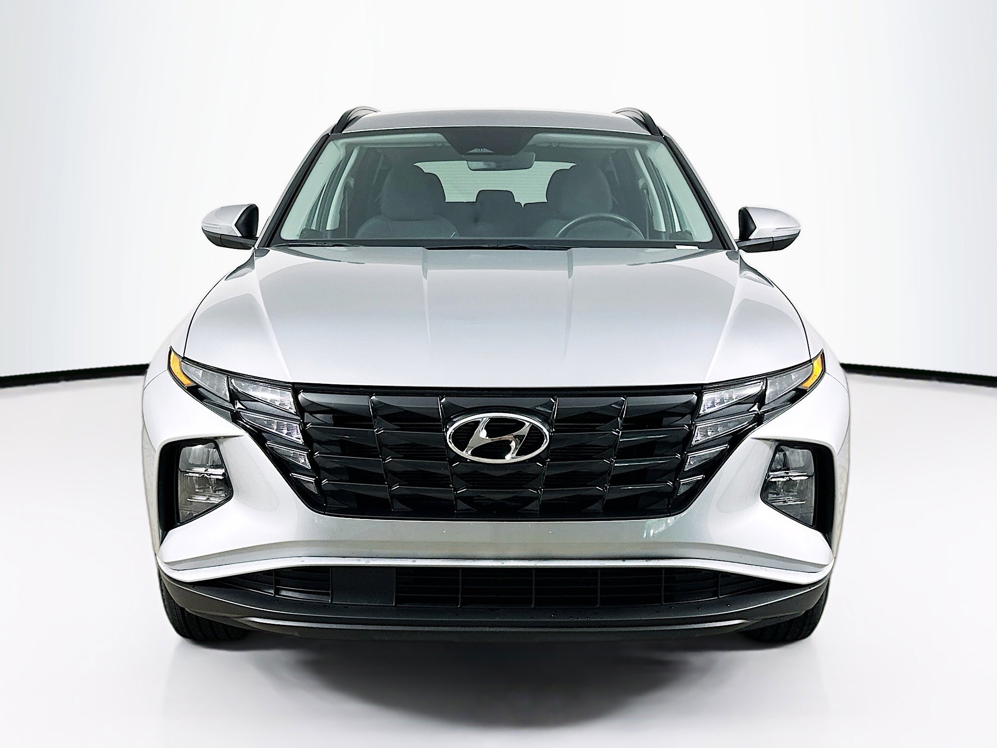 Used 2022 Hyundai Tucson SEL w/ Cargo Package AWD/4WD image 2