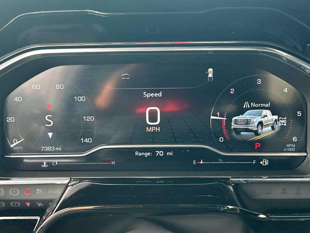 Used 2025 GMC Sierra 1500 SLT w/ SLT Premium Plus Package image 28