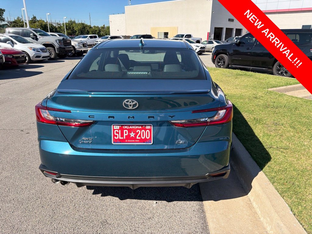 Used 2026 Toyota Camry SE w/ Multimedia Upgrade Package AWD/4WD image 5