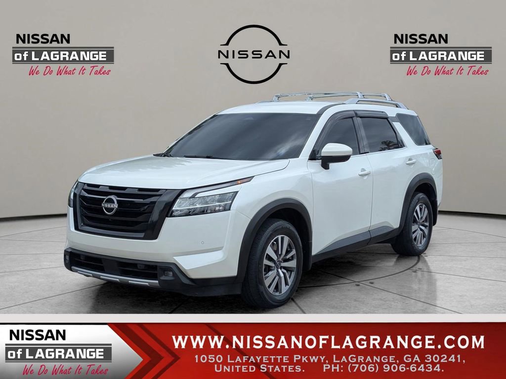 Used 2022 Nissan Pathfinder SL w/ Cargo Package AWD/4WD image 1