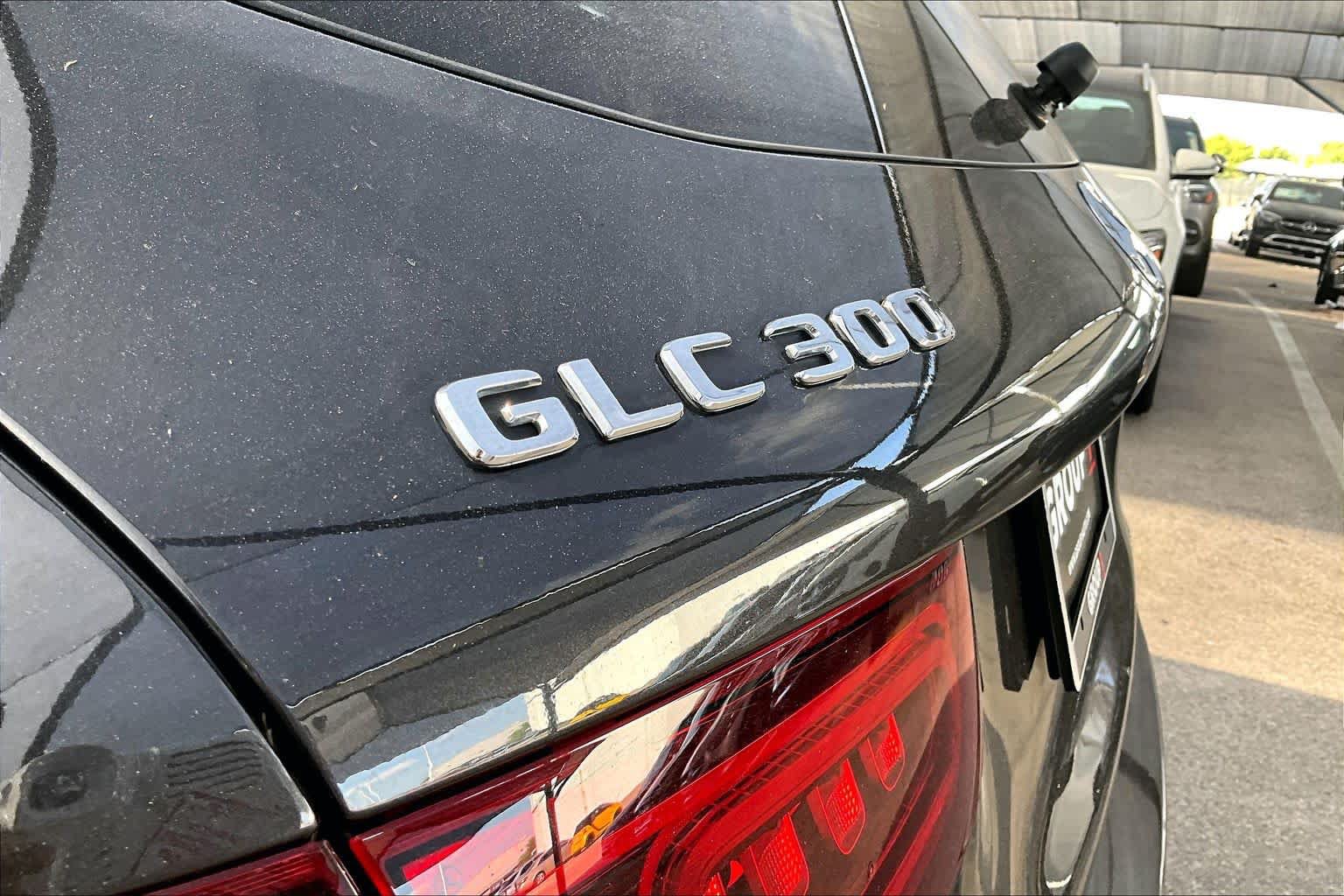 Used 2021 Mercedes-Benz GLC 300 image 31