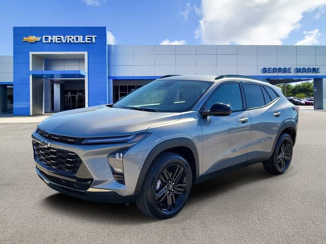 New 2026 Chevrolet Trax ACTIV w/ Driver Confidence Package FWD image 2