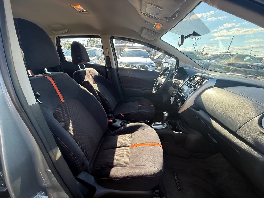 Used 2015 Nissan Versa Note SR w/ Interior Illumination Package FWD image 23