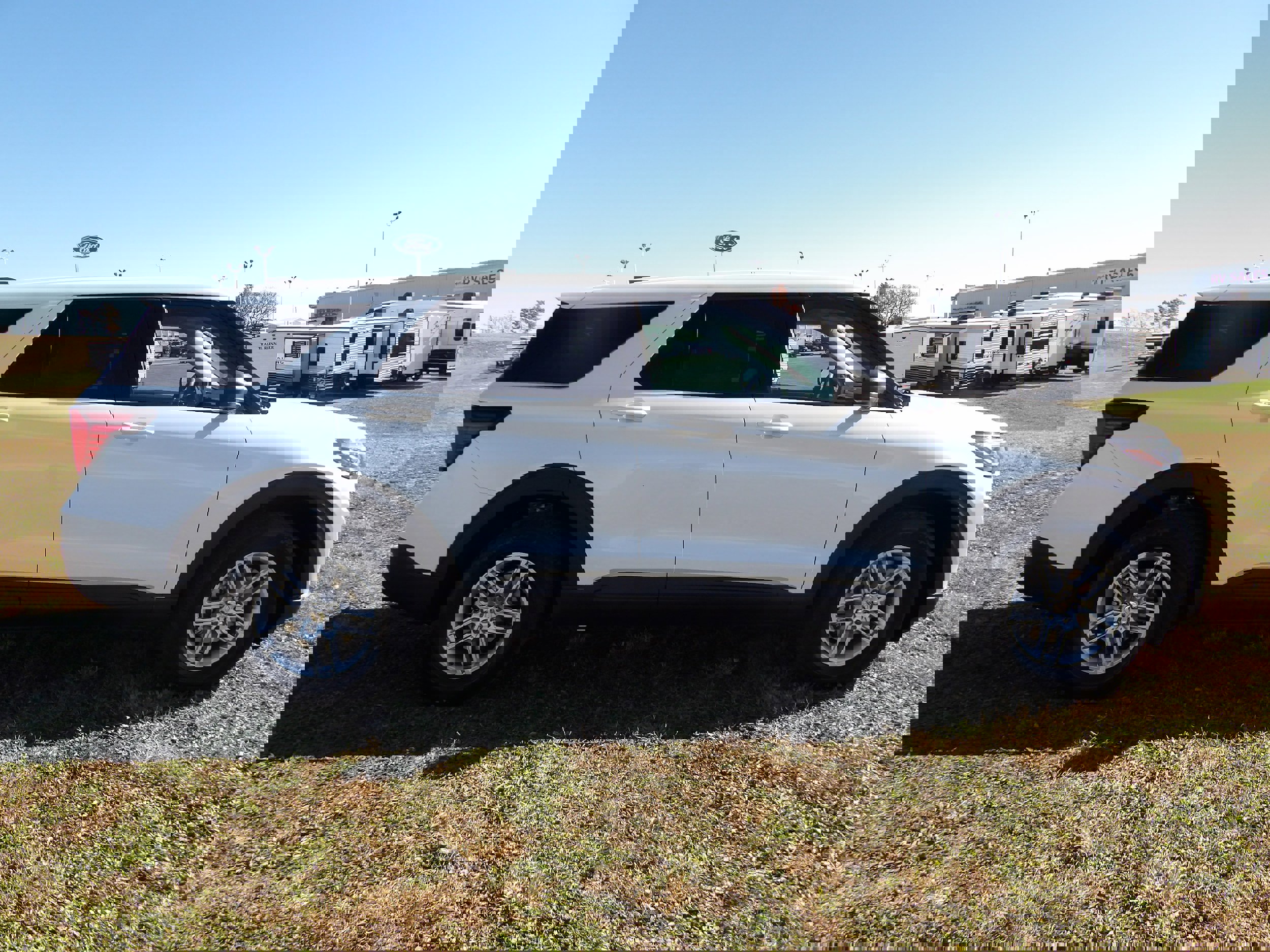 New 2026 Ford Explorer Active image 5