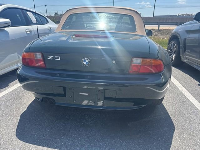 Used 1998 BMW Z3 2.8 RWD image 9