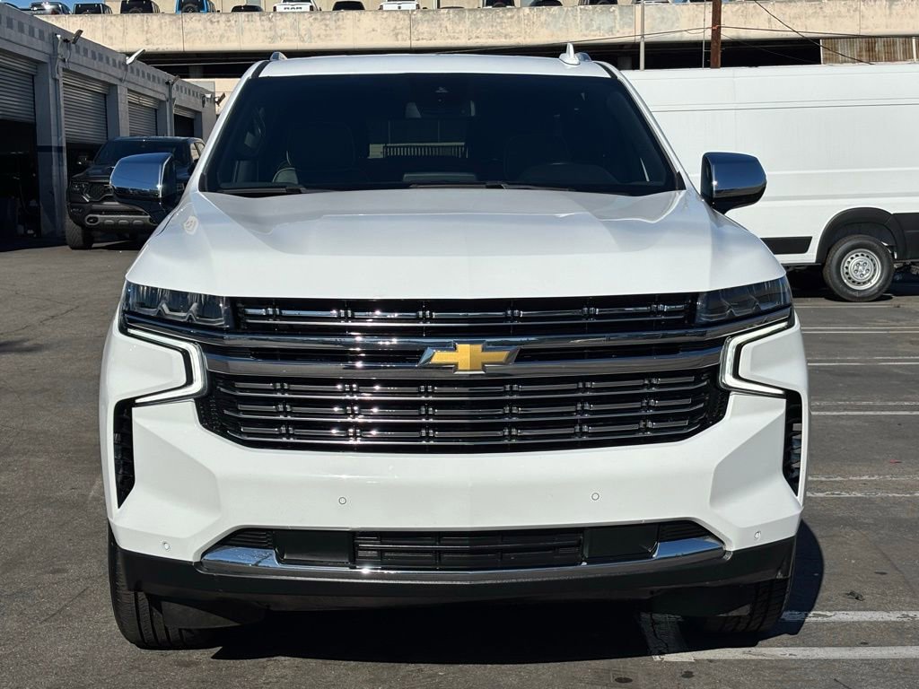 Used 2024 Chevrolet Suburban Premier image 7