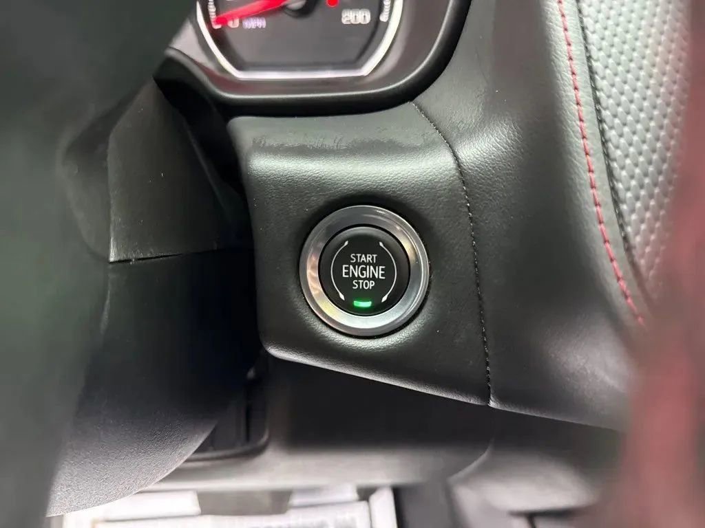 Used 2021 Chevrolet Tahoe RST w/ Luxury Package image 20