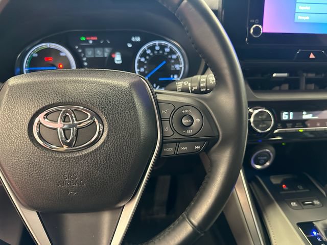 Certified 2023 Toyota Venza LE AWD/4WD image 22