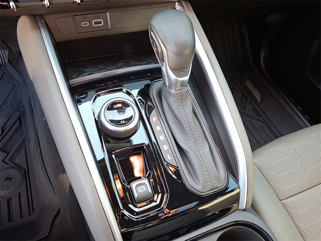 Used 2023 Chevrolet Colorado ZR2 w/ ZR2 Convenience Package III image 14