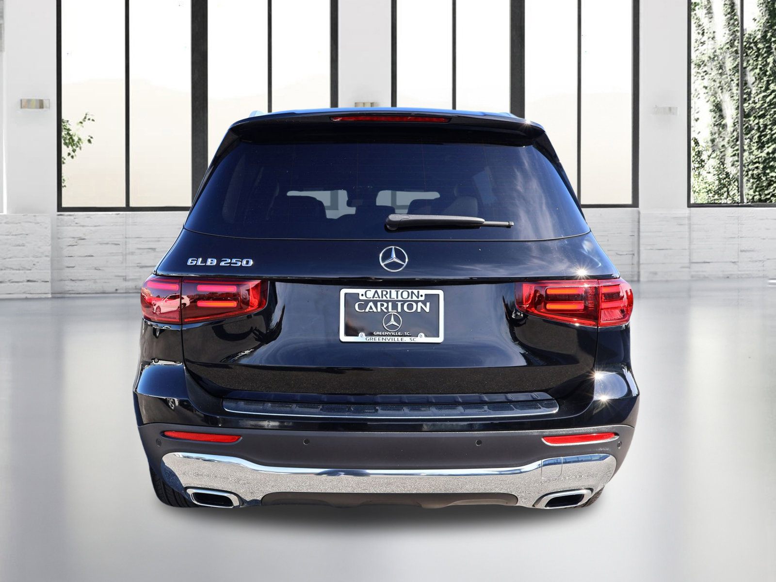 Certified 2024 Mercedes-Benz GLB 250 image 4