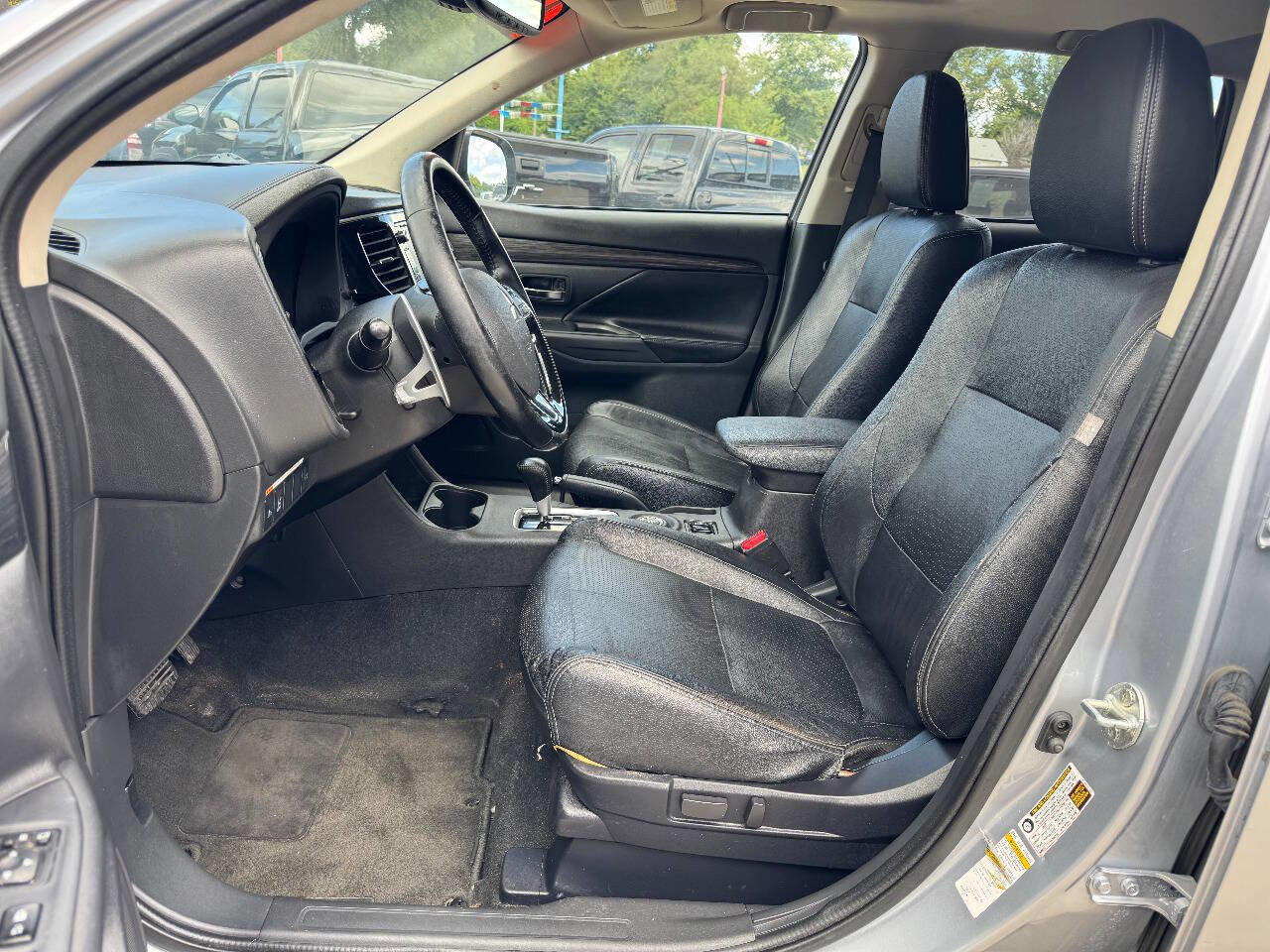 Used 2016 Mitsubishi Outlander GT image 9