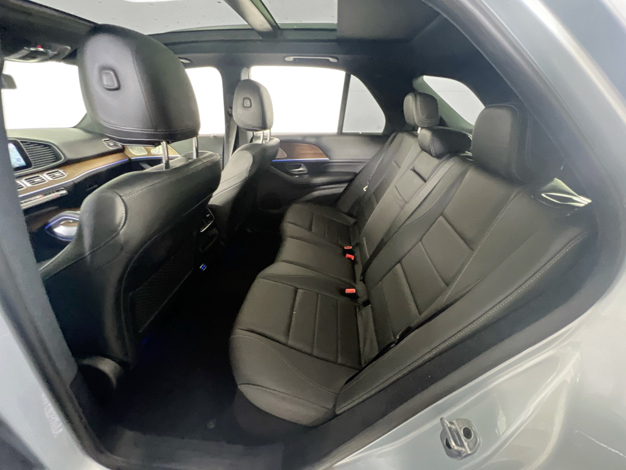 Used 2025 Mercedes-Benz GLE 450e 4MATIC image 25