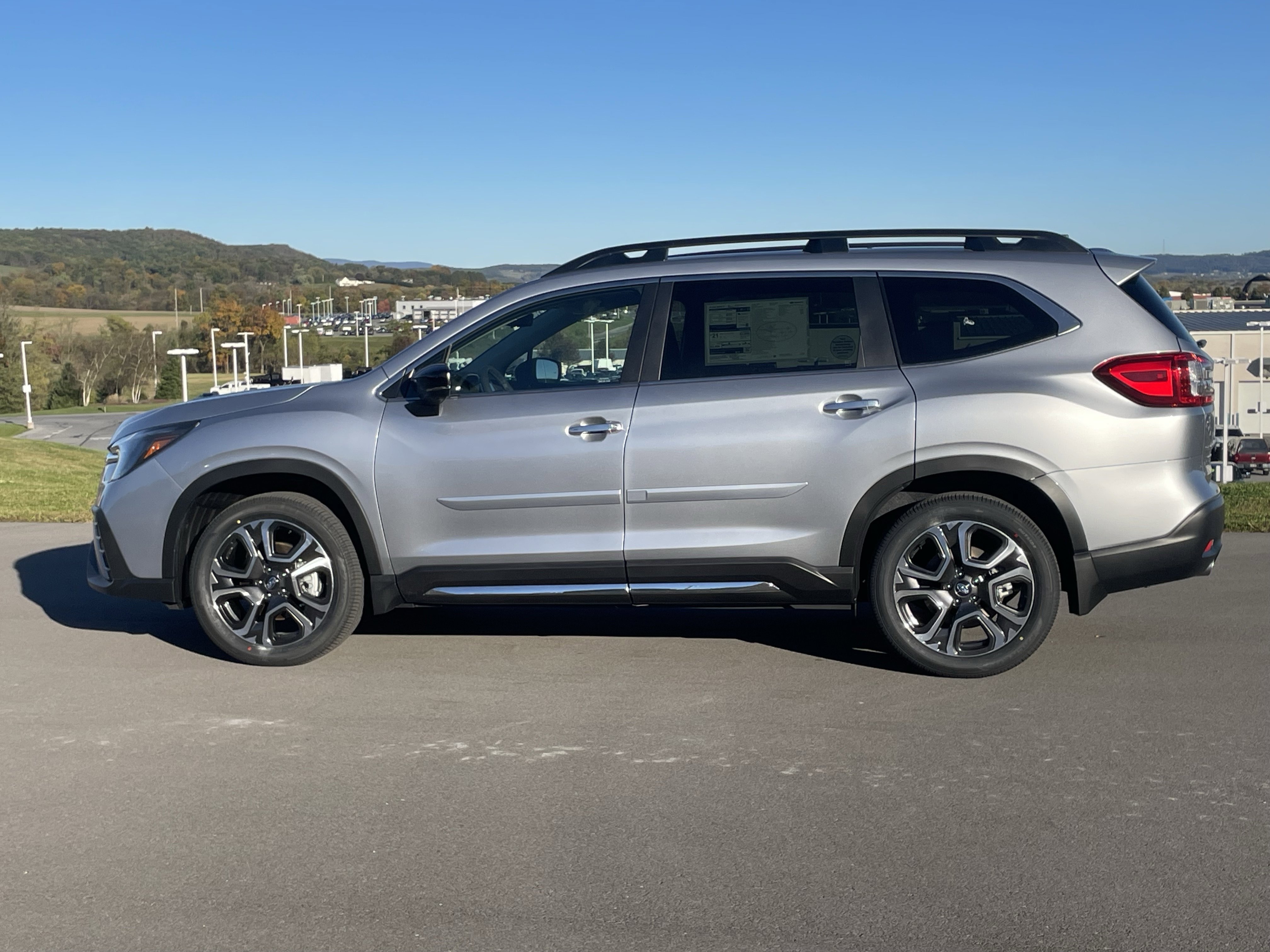 New 2025 Subaru Ascent Touring image 7