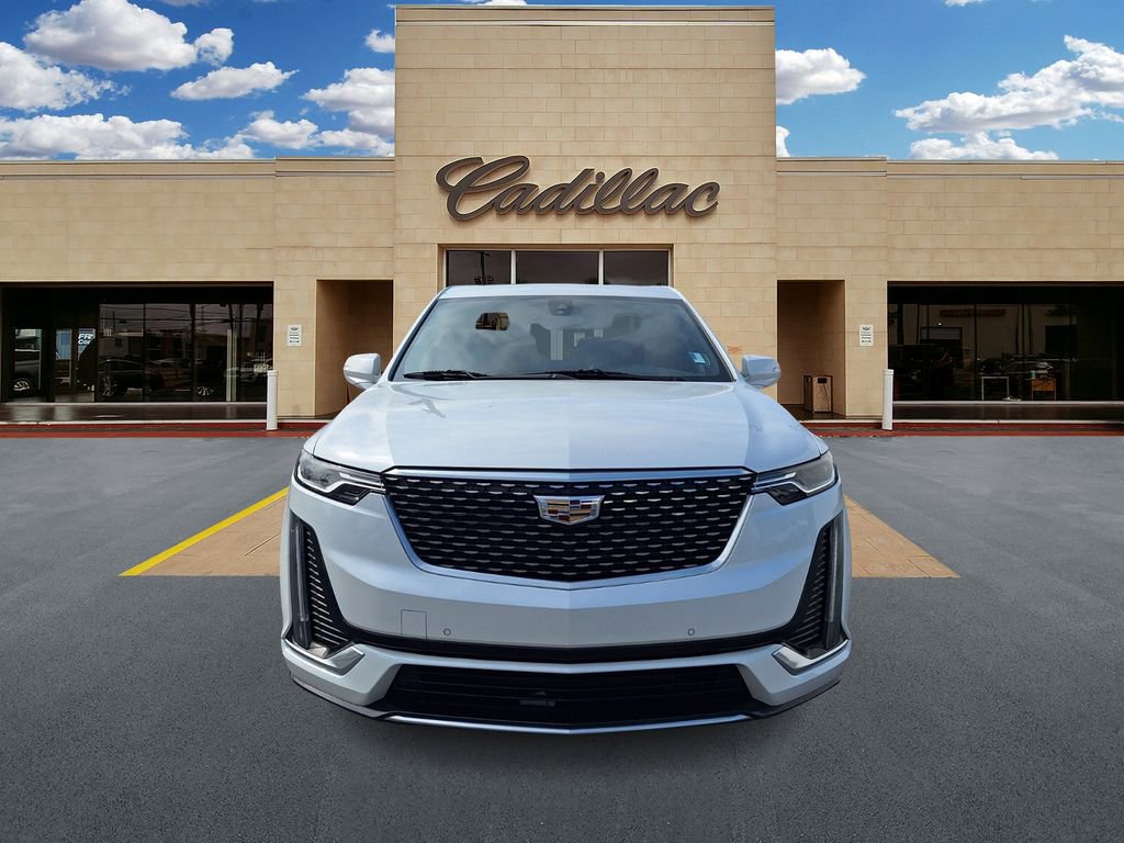 Used 2023 Cadillac XT6 Premium Luxury image 8
