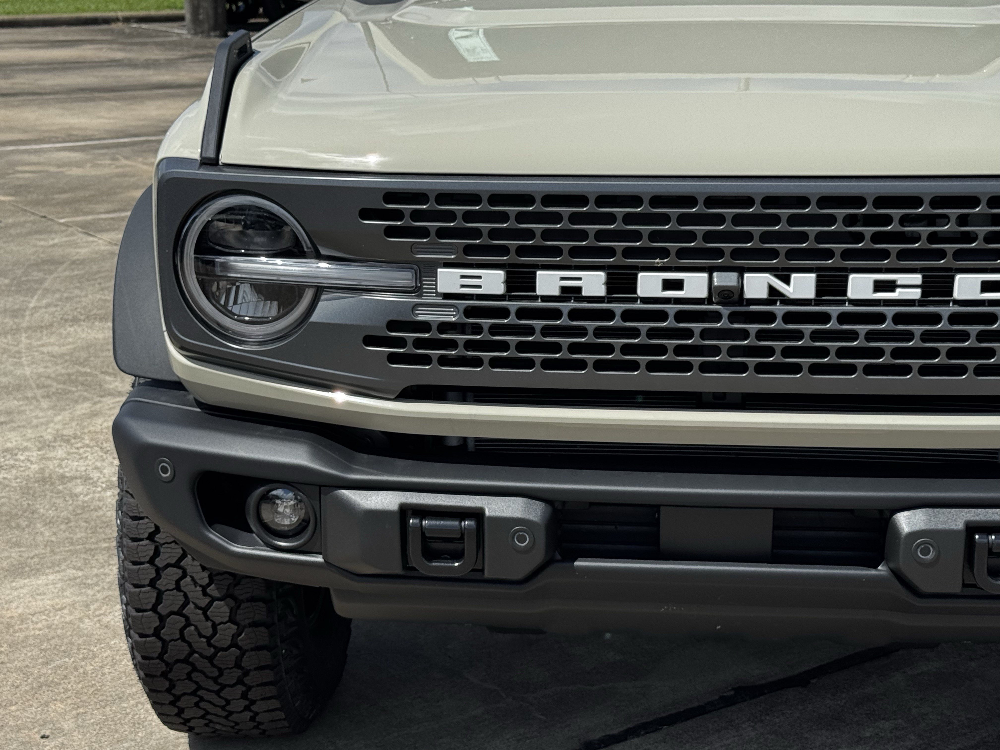 New 2026 Ford Bronco Badlands AWD/4WD image 6