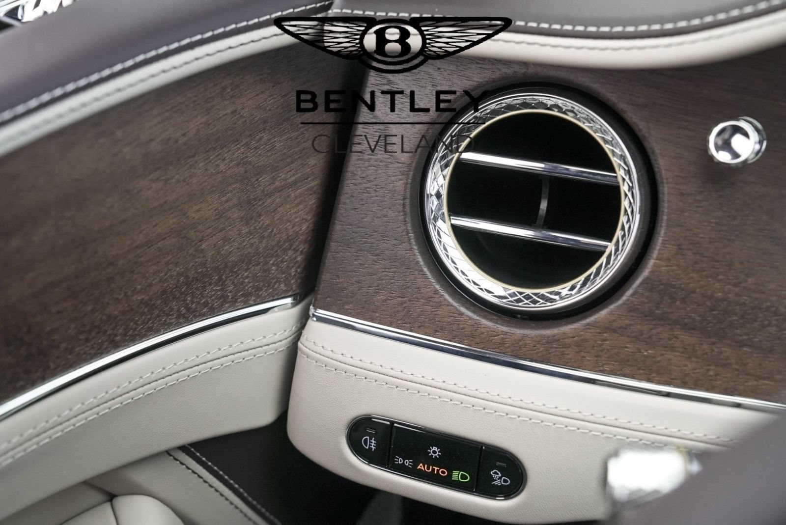 New 2026 Bentley Continental GT AWD/4WD image 9
