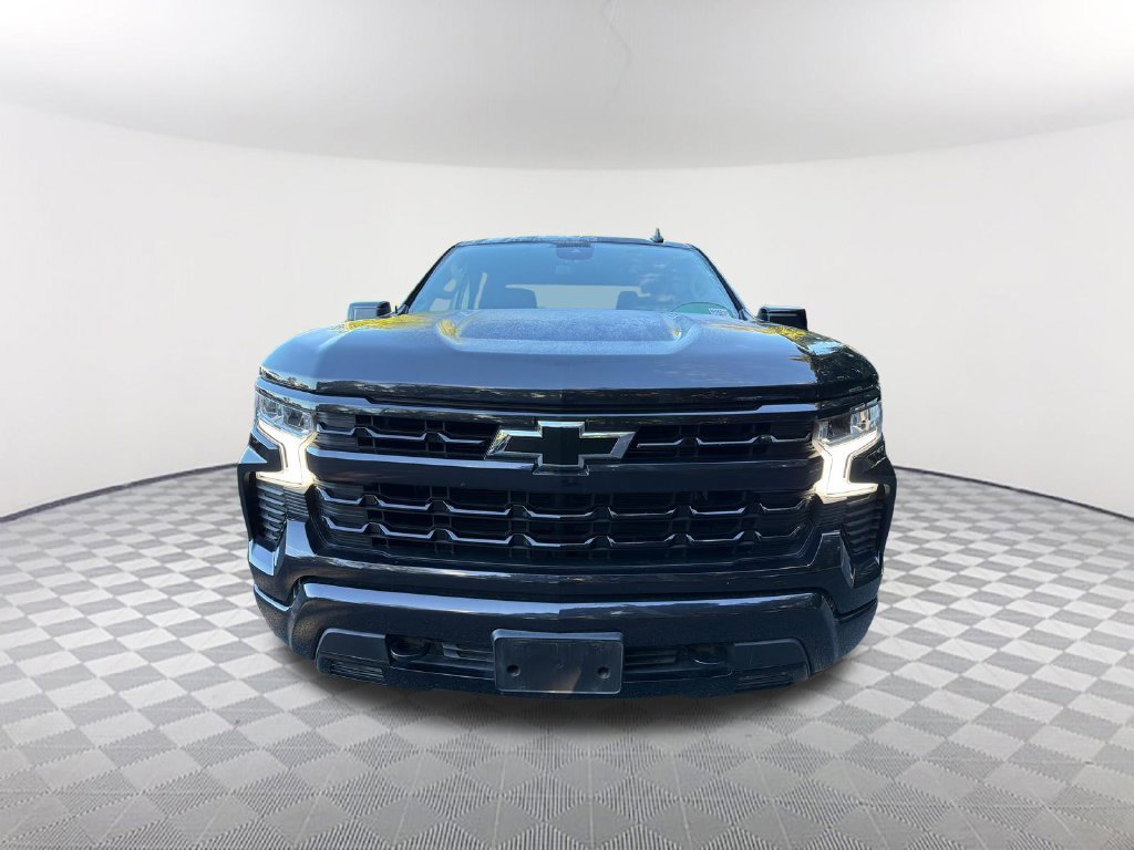 Used 2023 Chevrolet Silverado 1500 RST w/ LPO, Dark Essentials Package RWD image 2