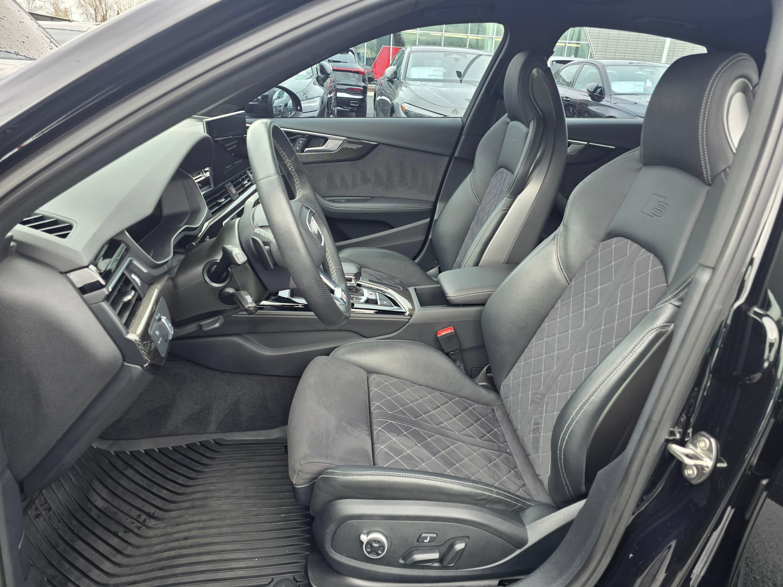 Used 2023 Audi S4 Premium Plus w/ Premium Plus Package AWD/4WD image 12