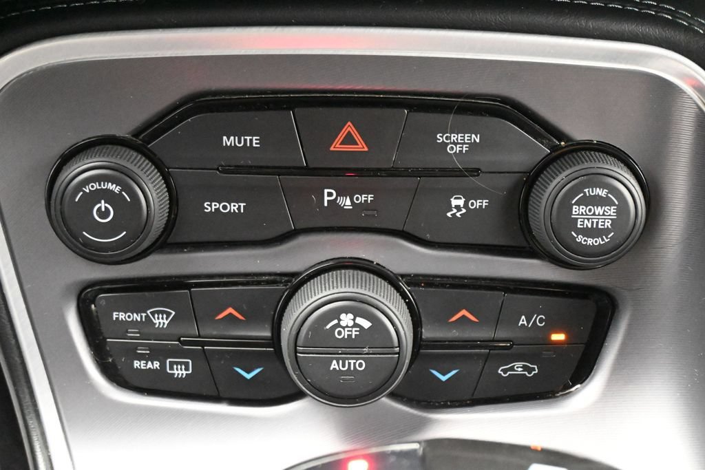 Used 2022 Dodge Challenger GT w/ Blacktop Package AWD/4WD image 19