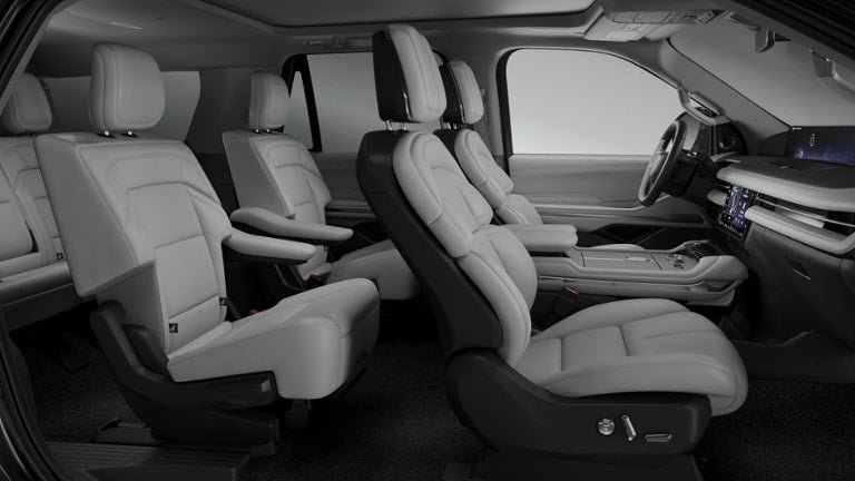 New 2026 Lincoln Navigator L Reserve AWD/4WD image 28