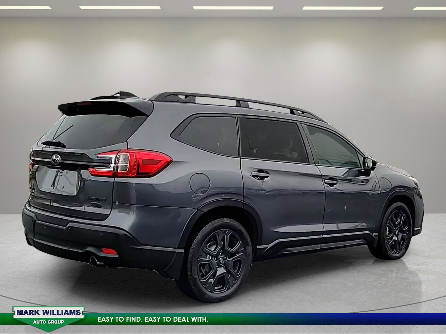 Used 2024 Subaru Ascent Onyx Edition image 4