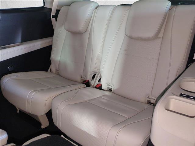 New 2026 Mercedes-Benz GLS 450 4MATIC image 18