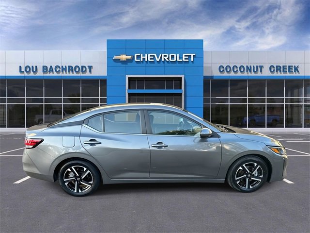 Used 2024 Nissan Sentra SV image 9