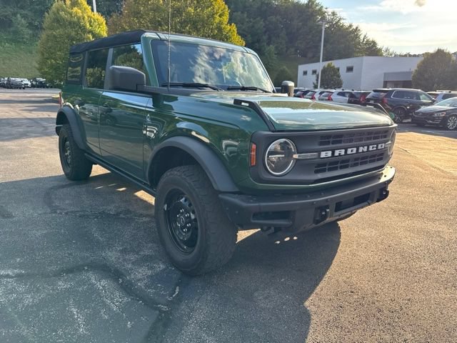 Used 2023 Ford Bronco Black Diamond AWD/4WD image 7