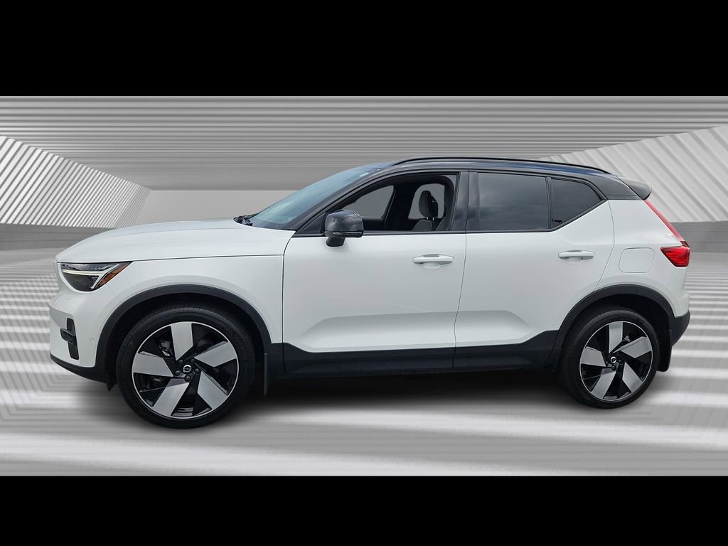 Used 2023 Volvo XC40 Recharge Ultimate w/ Protection Package Premier