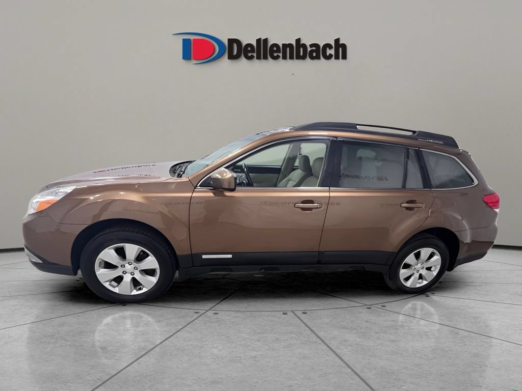 Used 2012 Subaru Outback 2.5i Premium w/ All-Weather Pkg AWD/4WD image 2