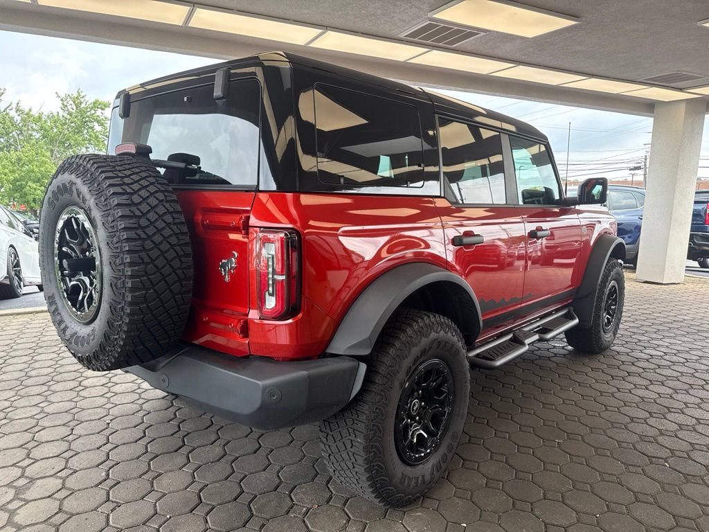 Used 2024 Ford Bronco Wildtrak AWD/4WD image 6