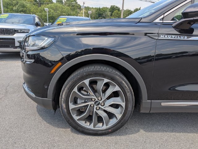 Used 2022 Lincoln Nautilus Reserve w/ Equipment Group 201A AWD/4WD image 24