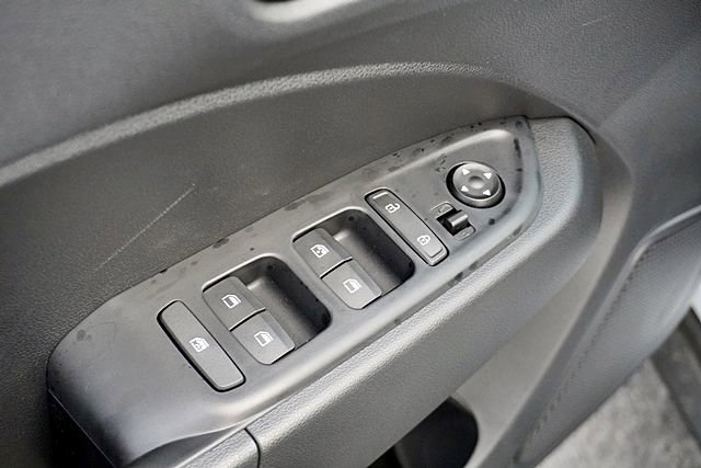 New 2026 Hyundai Venue SEL FWD image 27