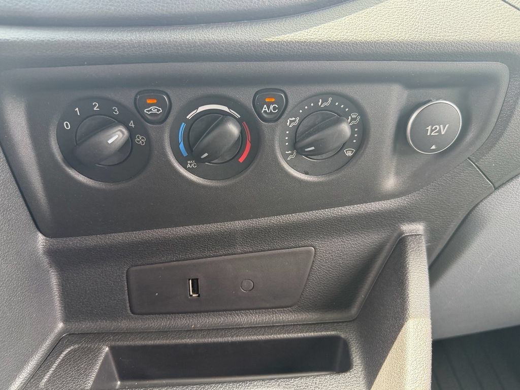 Used 2018 Ford Transit 150 XLT RWD image 26