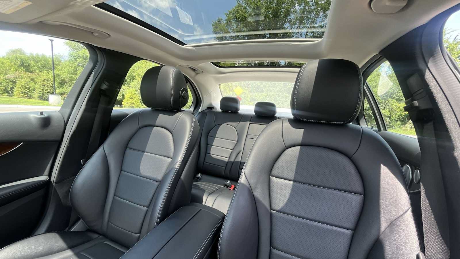 Used 2017 Mercedes-Benz C 300 4MATIC Sedan image 10