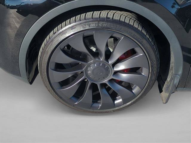 Used 2023 Tesla Model Y Performance AWD/4WD image 24