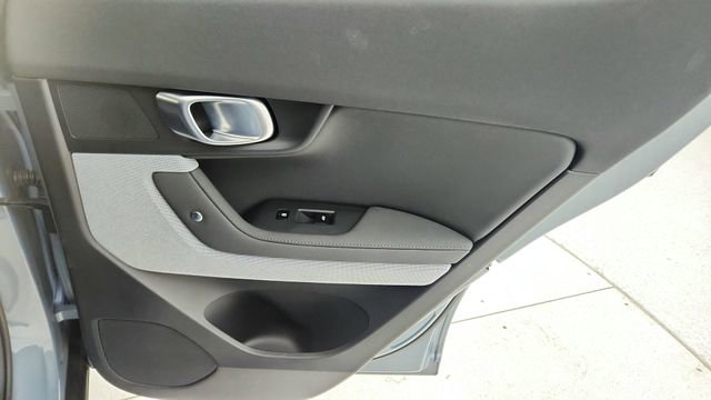 Used 2024 Polestar Polestar 2 image 27