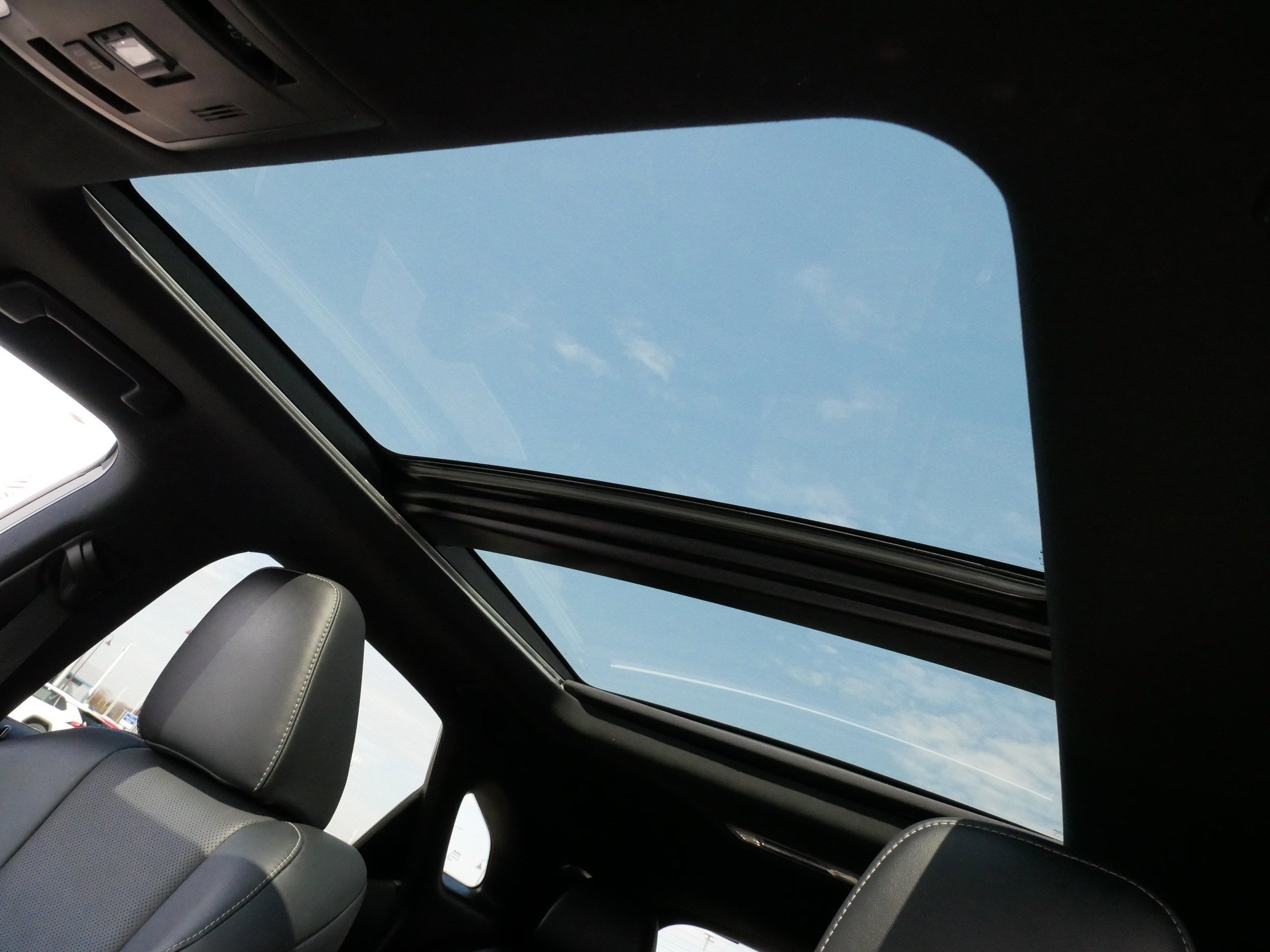 Used 2022 Lexus RX 350 F Sport w/ Accessory Package image 32