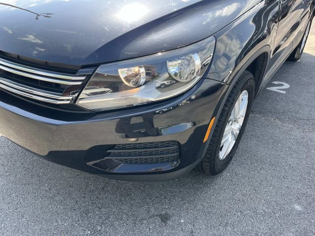 Used 2015 Volkswagen Tiguan S image 9